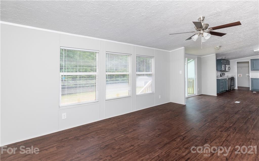 2926 Montview Road Sharon, SC 29742 - Photo 14 of 34