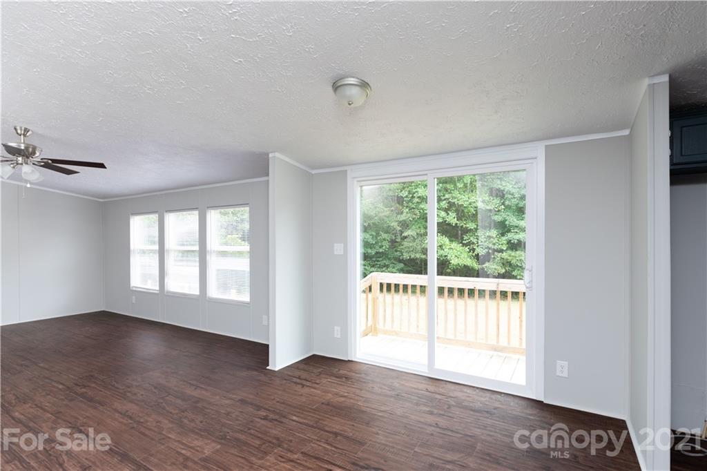 2926 Montview Road Sharon, SC 29742 - Photo 8 of 34