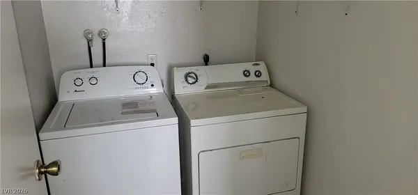 $1,200 | 1912 Lirio Way, Unit C, Las Vegas, NV 89108