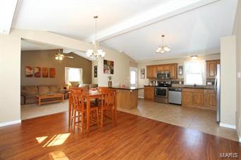 282 Ramsey Lane Ballwin, MO 63021 - Photo 7 of 18 Gallery Image 7