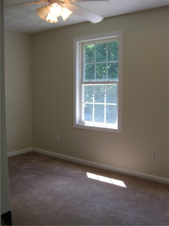 203 Colvintown Road Coventry, RI 02816 - Photo 23 of 40