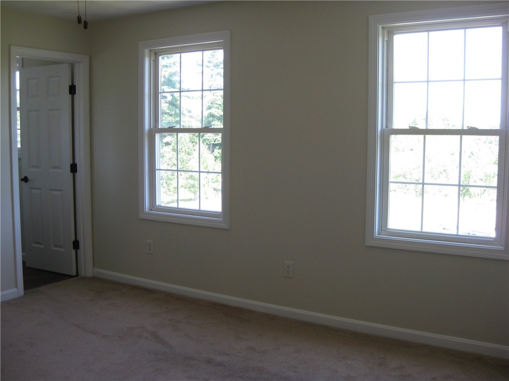 203 Colvintown Road Coventry, RI 02816 - Photo 26 of 40