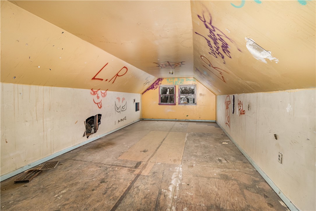 102-104 Shelter Street Rochester, NY 14611 - Photo 10 of 14