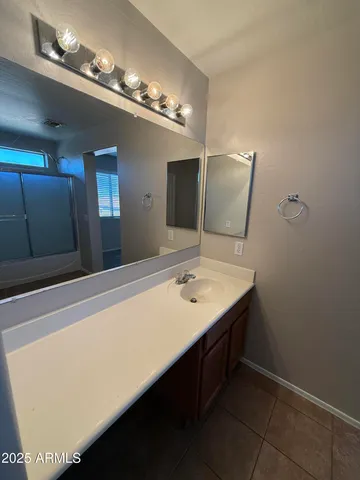 $2,100 | 9124 West Wilshire Avenue, Phoenix, AZ 85037