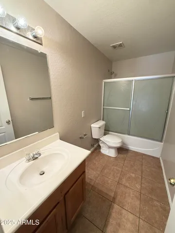 $2,100 | 9124 West Wilshire Avenue, Phoenix, AZ 85037