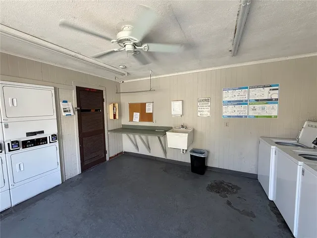 $149,000 | 2632 Hidden Lake Drive North, Unit H, Sarasota, FL 34237