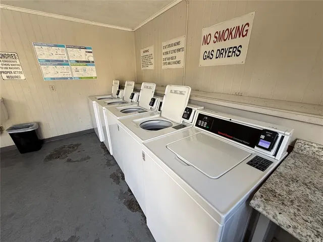 $149,000 | 2632 Hidden Lake Drive North, Unit H, Sarasota, FL 34237