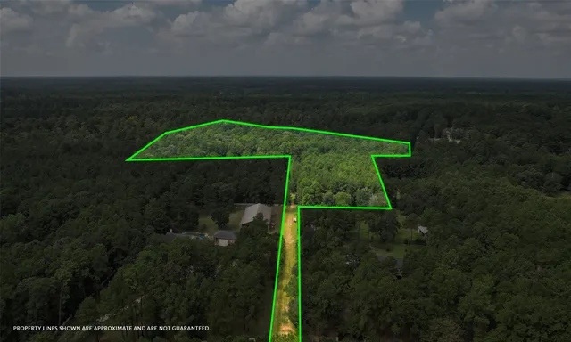 a view of a outdoor space