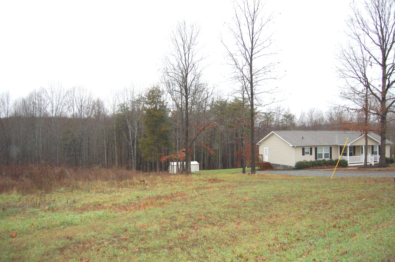Lot 1 Beulah Road Rocky Mount, VA 24151 - Photo 3 of 5 Side view of lot