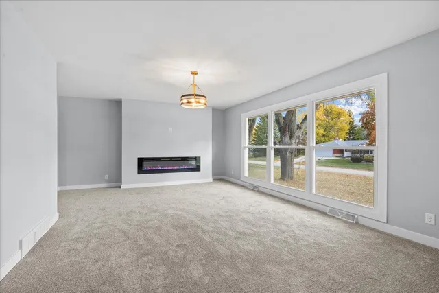 $399,999 | 712 William Avenue, Fond du Lac, WI 54935