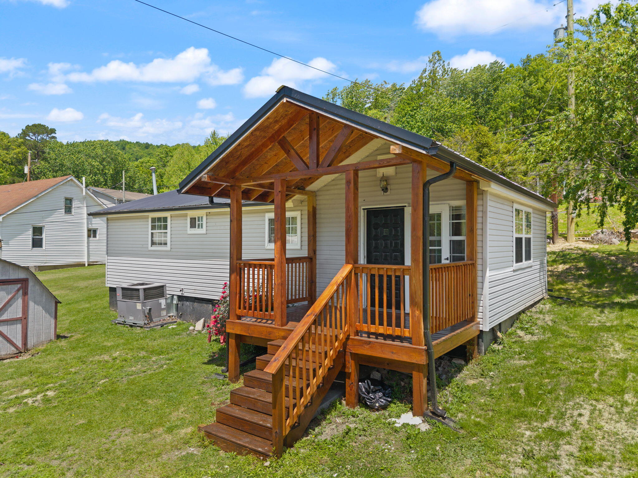 131 Barber Road Clearfield, KY 40313 - Photo 27 of 46 27-web-or-mls-DJI_20260513125843_0006_D