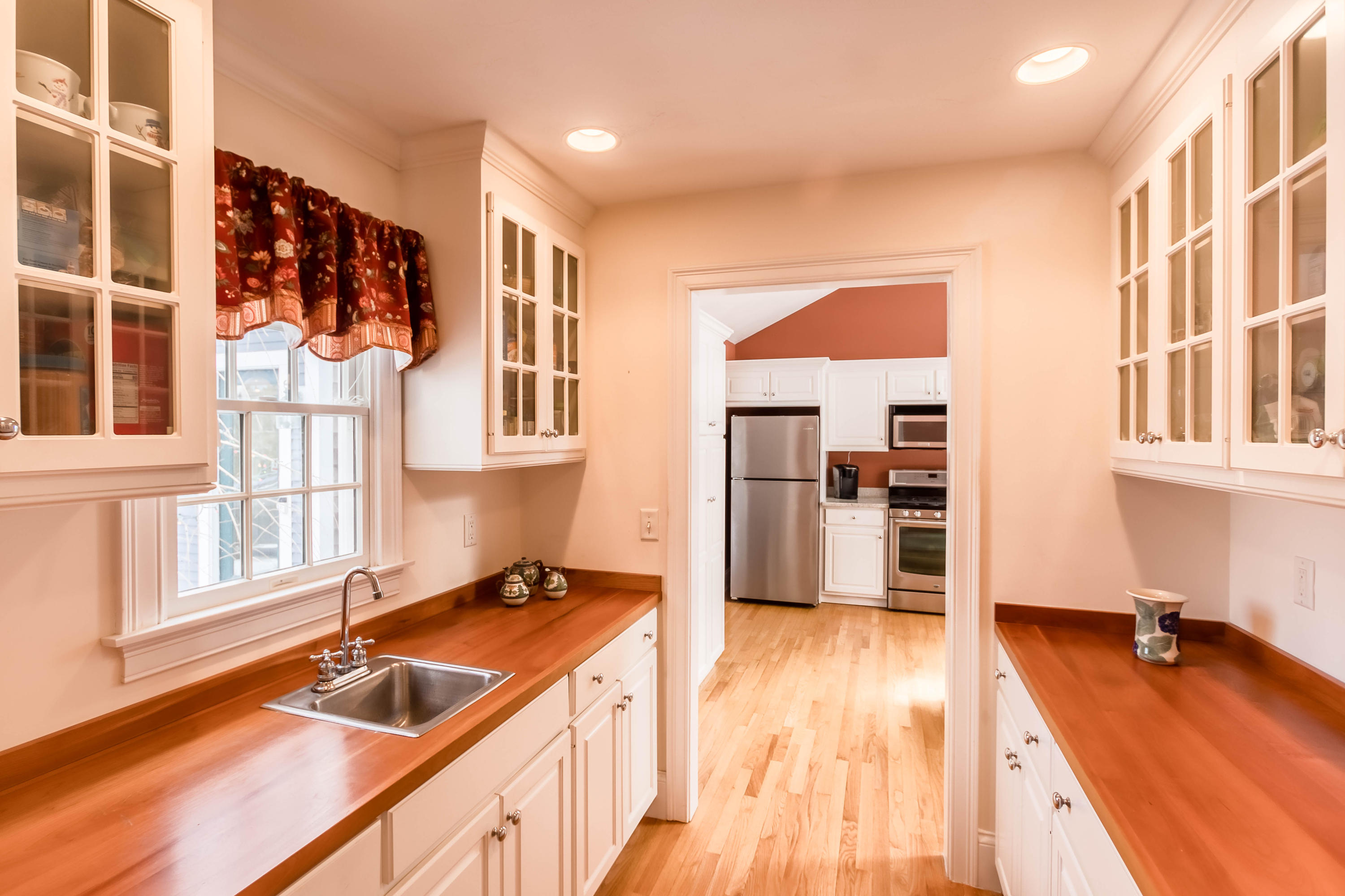 2 Somerset Road Harwich, MA 02645 - Photo 13 of 37 Walk thru Butlers Pantry