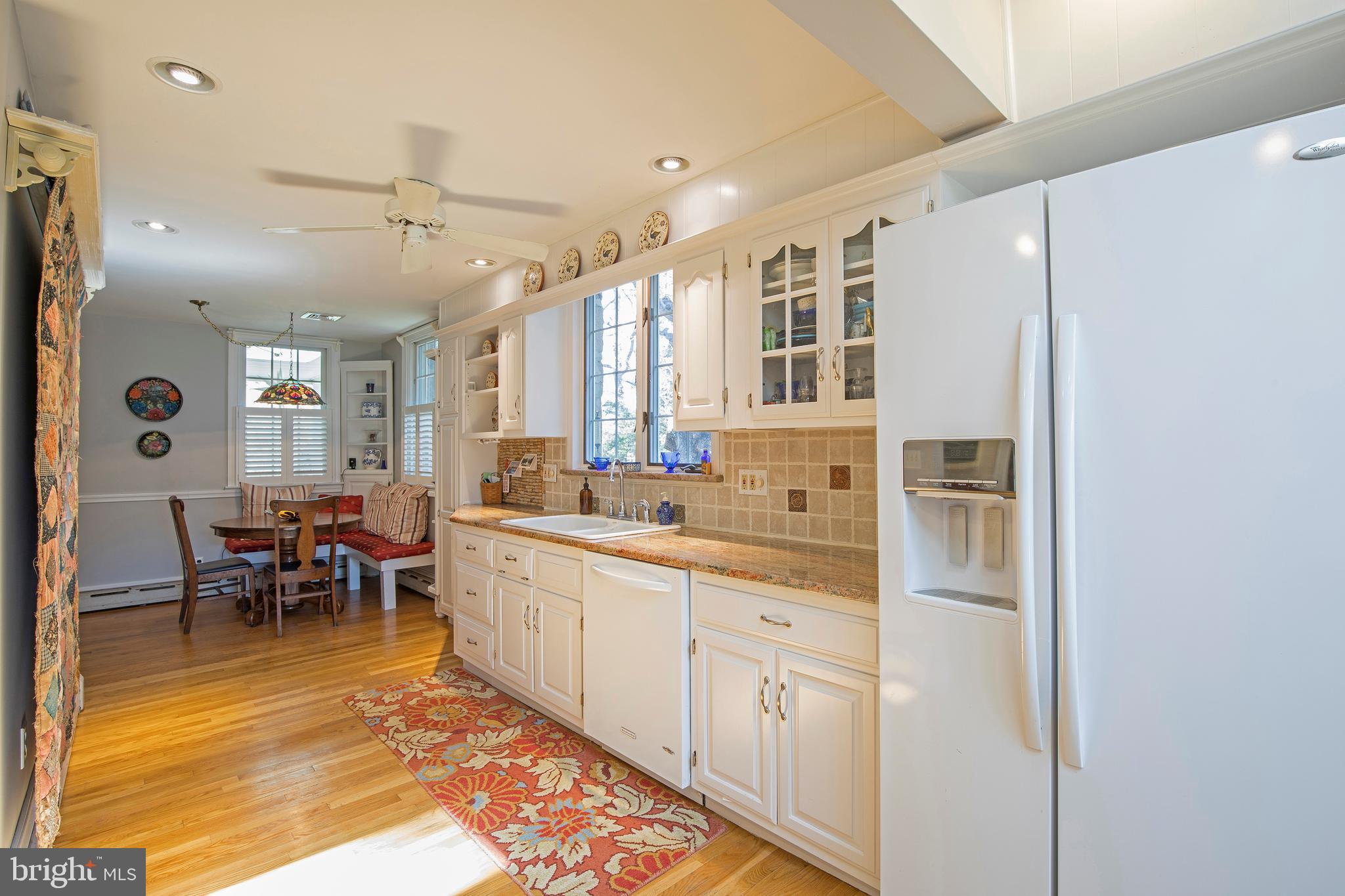 559 West Sandy Ridge Road Doylestown, PA 18901 - Photo 12 of 44 Kitchen with Eat-in Area