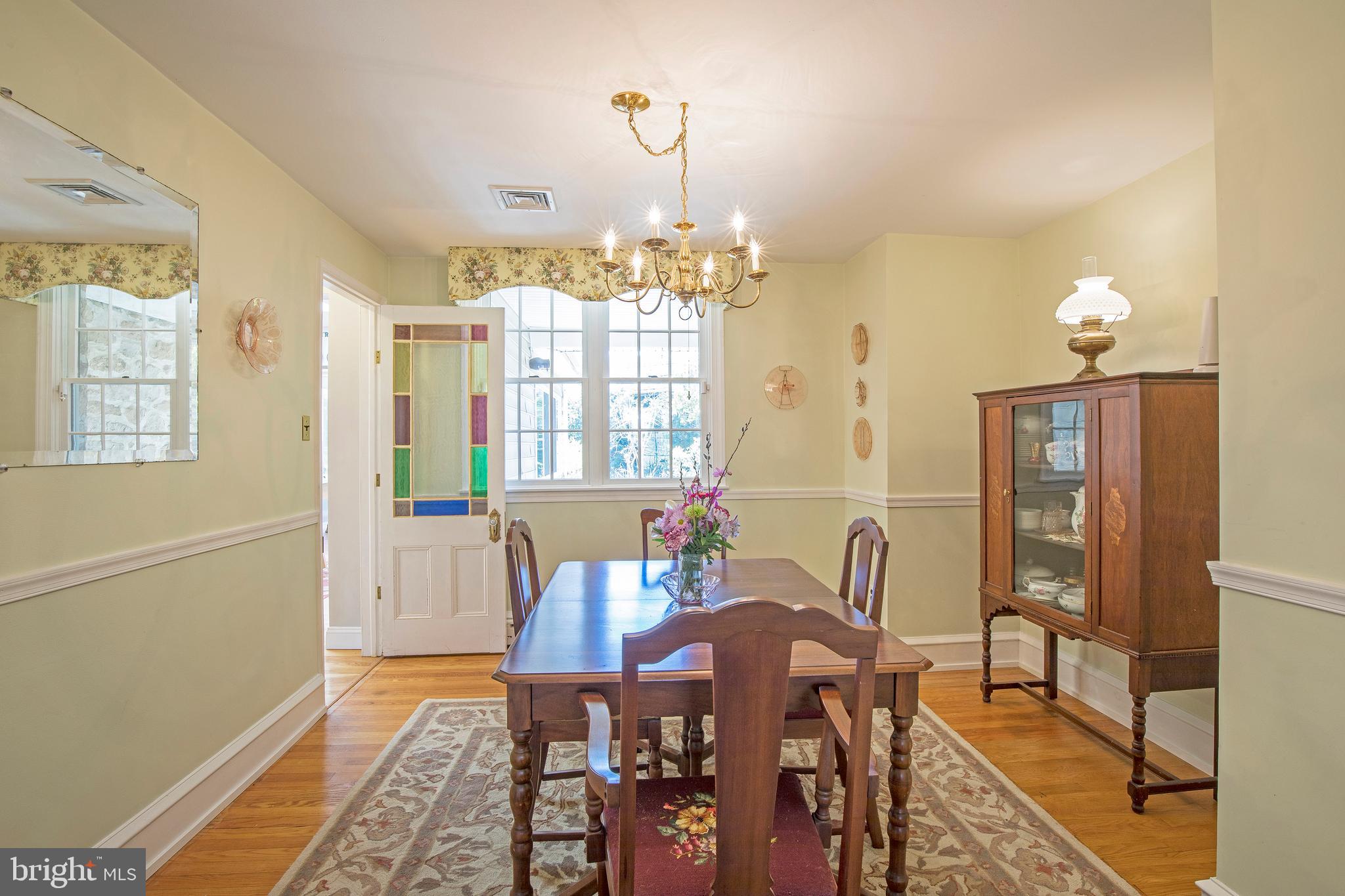 559 West Sandy Ridge Road Doylestown, PA 18901 - Photo 19 of 44 Dining Room