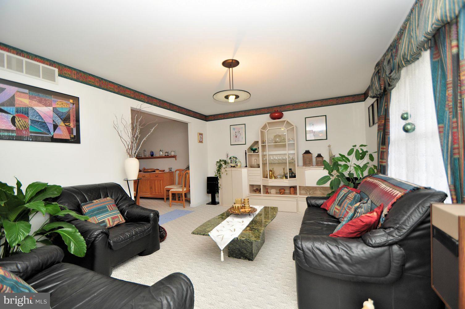 1922 Hilltop Road Jessup, MD 20794 - Photo 4 of 30 Living Room