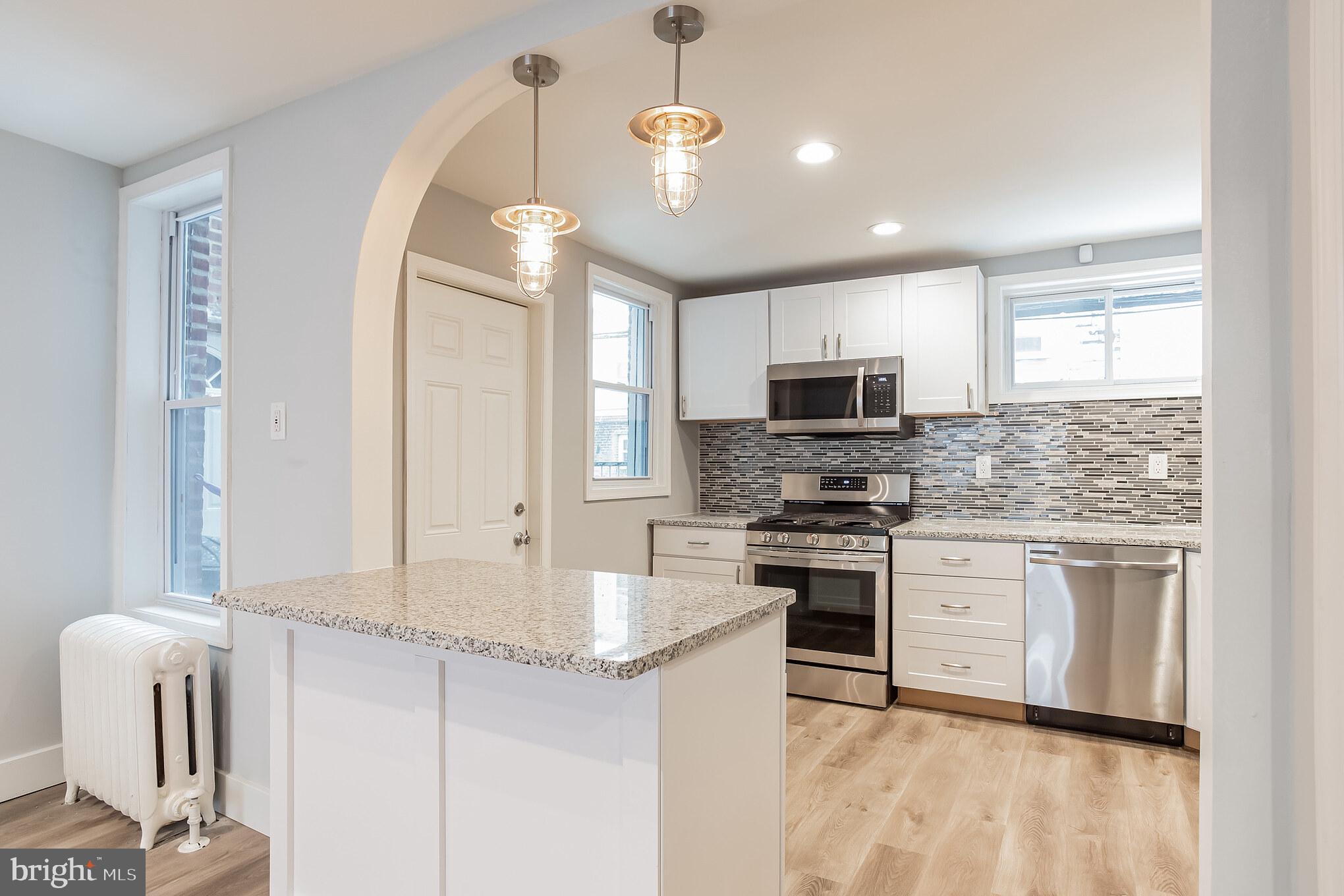 5620 Miriam Road Philadelphia, PA 19124 - Photo 2 of 30 Gallery Image 2
