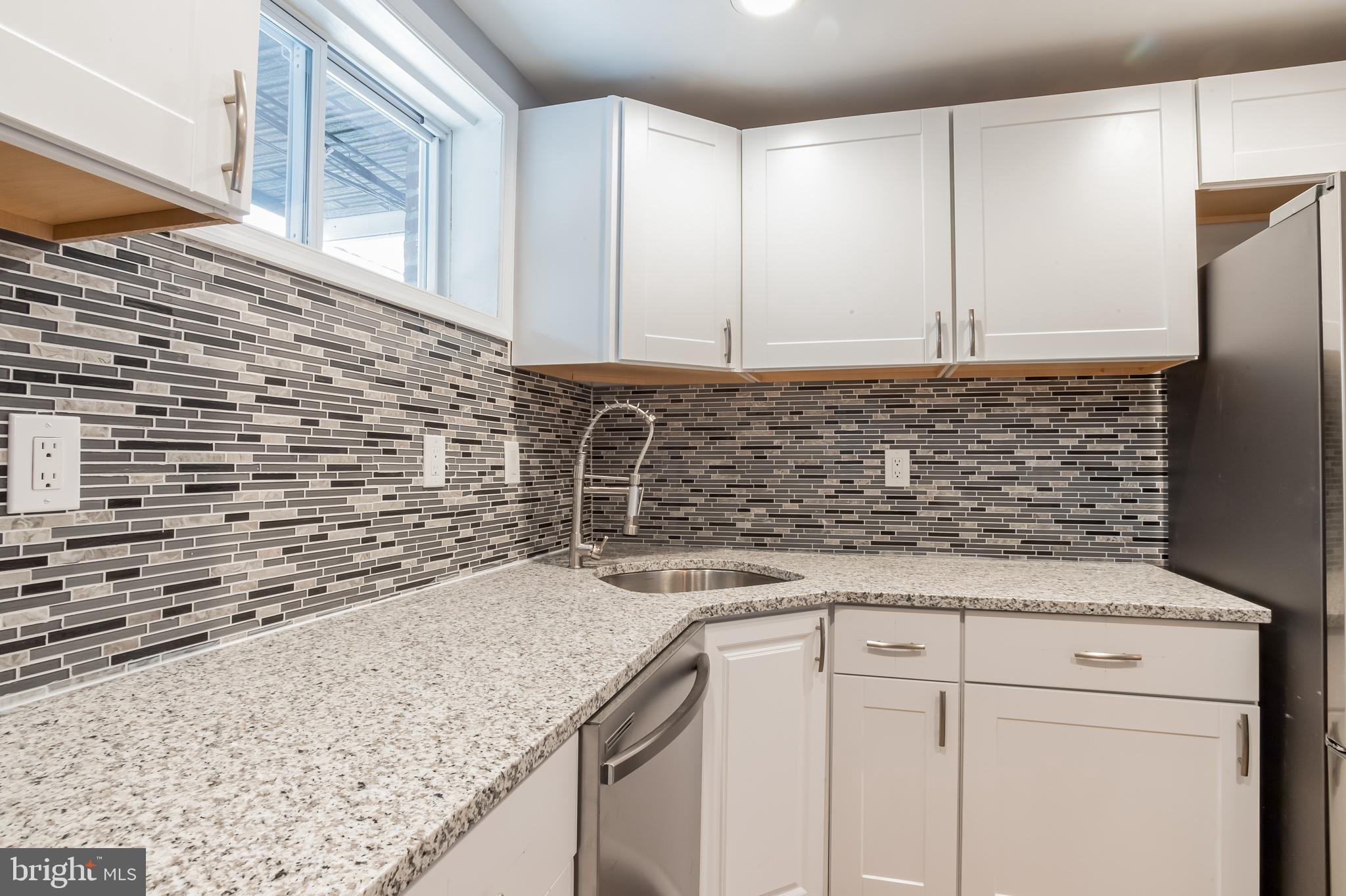 5620 Miriam Road Philadelphia, PA 19124 - Photo 5 of 30 Gallery Image 5