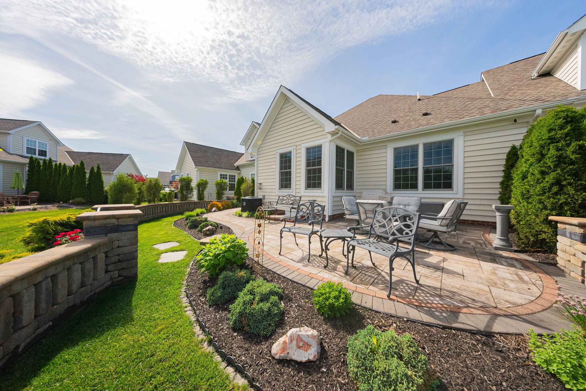 6183 Ray's Way, Unit 25 Hilliard, OH 43026 - Photo 68 of 88 Backyard - Patio