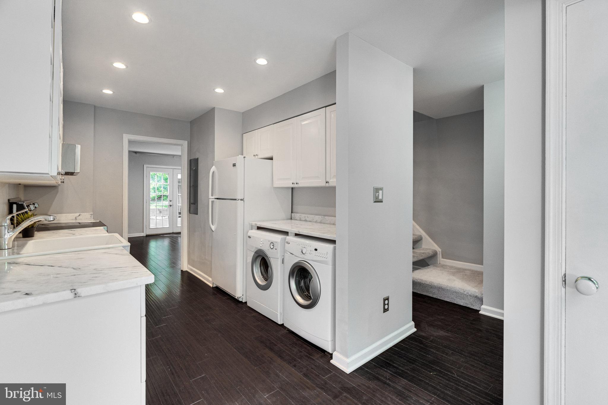 2150 Cartwright Place Reston, VA 20191 - Photo 11 of 59 Kitchen