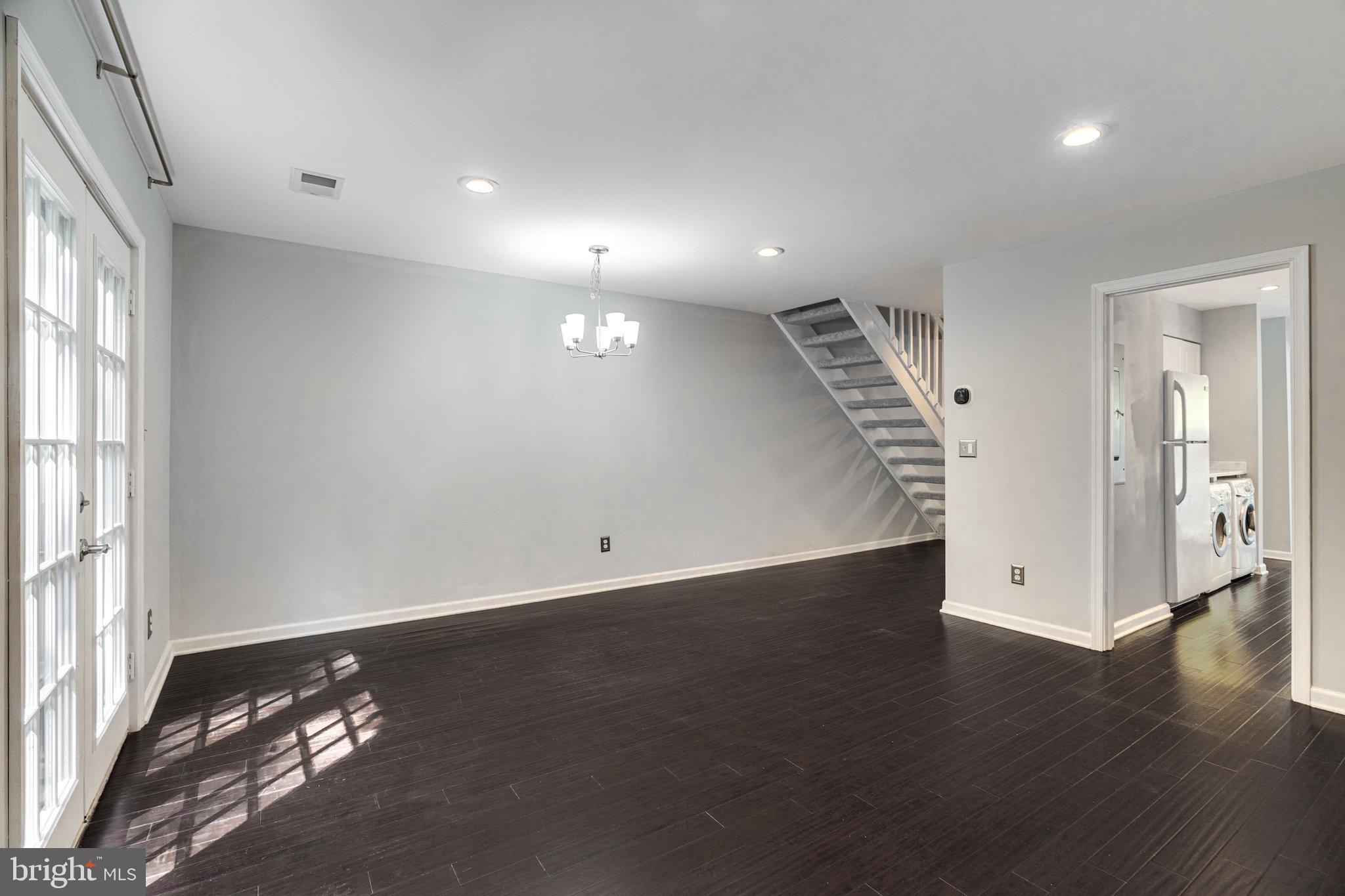2150 Cartwright Place Reston, VA 20191 - Photo 21 of 59 Living/Dining Room