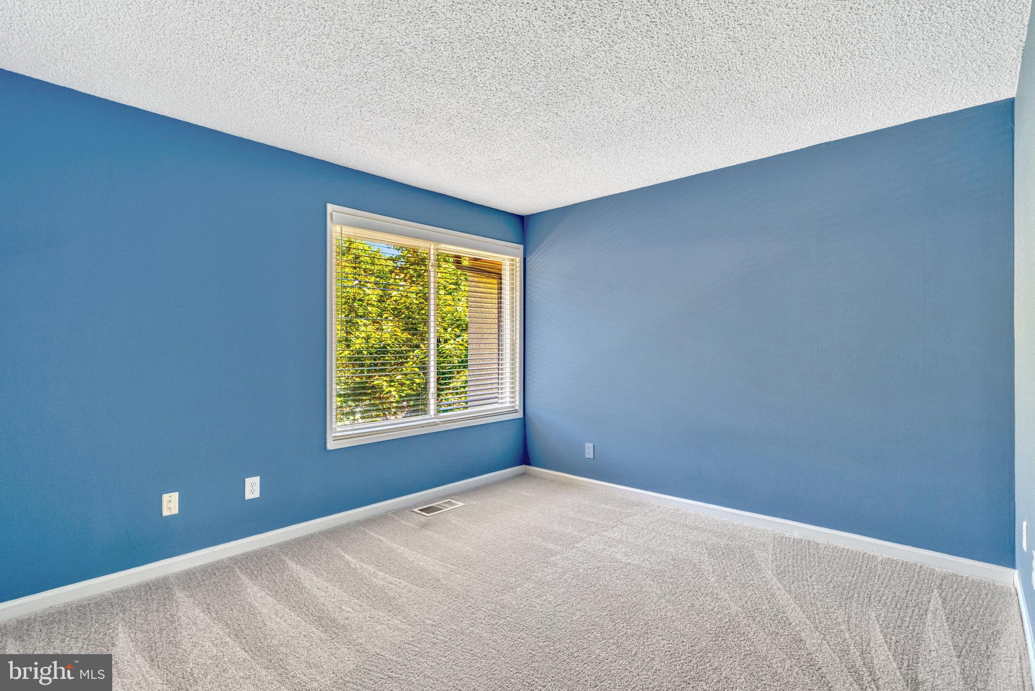 2150 Cartwright Place Reston, VA 20191 - Photo 22 of 59 Front Bedroom