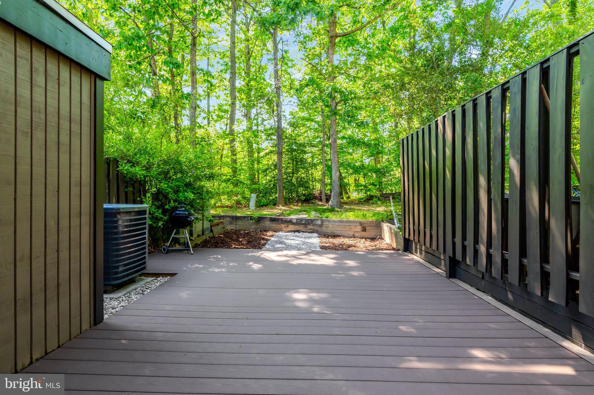 2150 Cartwright Place Reston, VA 20191 - Photo 29 of 59 New Composite Deck installed in 2022