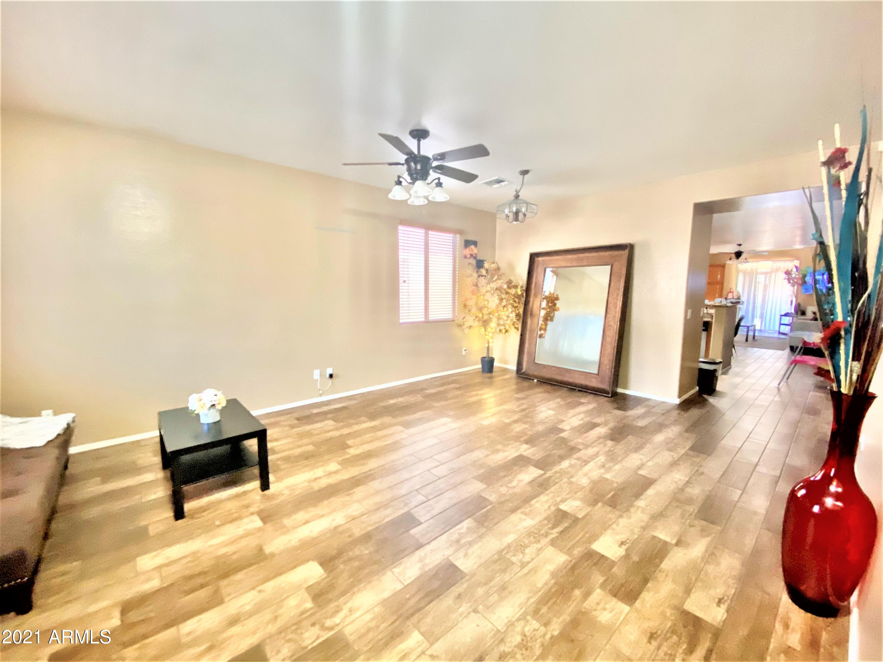 6913 West Maldonado Road Laveen, AZ 85339 - Photo 3 of 26 IMG_E3624 (2)