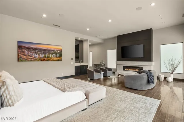 $4,500,000 | 584 St Croix Street, Henderson, NV 89012