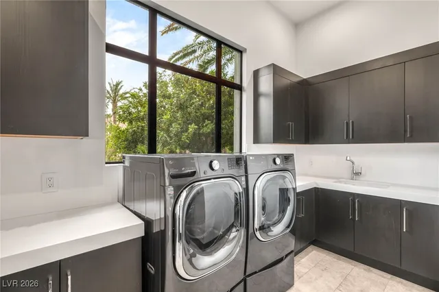 $4,500,000 | 584 St Croix Street, Henderson, NV 89012