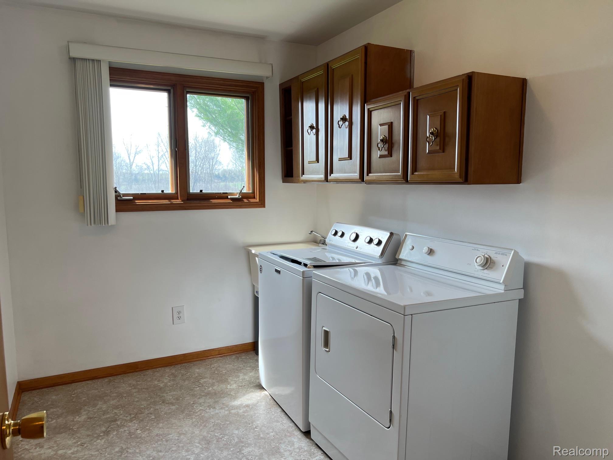 4198 McDowell Road Lapeer, MI 48446 - Photo 17 of 33 IMG_3536.jpeg