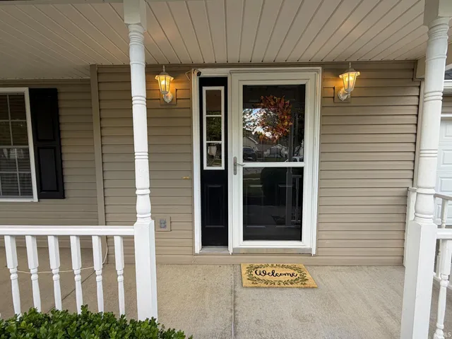 $390,000 | 7205 West Prominence Pointe Drive, Bloomington, IN 47404