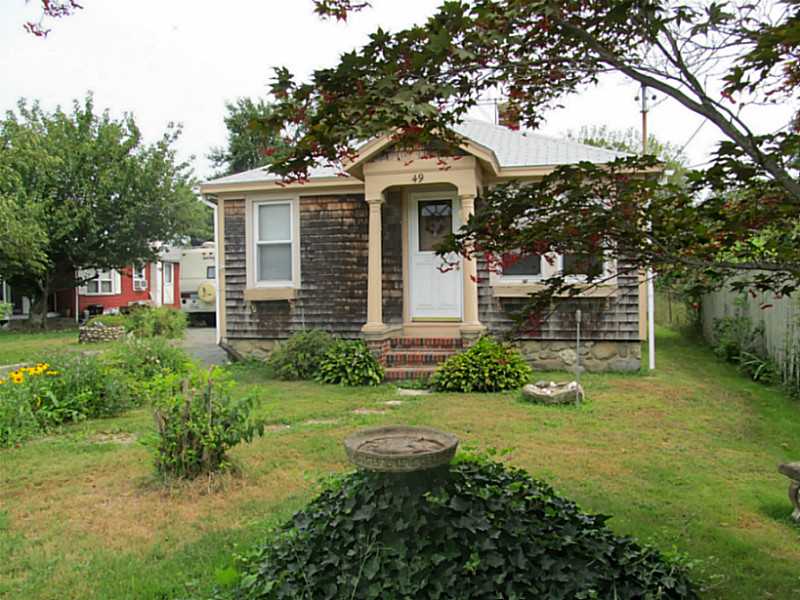 49 Riverside Street Portsmouth, RI 02871 - Photo 1 of 24 Exterior Front.