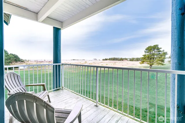 $265,000 | 210 26th Street Northwest, Unit 11516, Long Beach, WA 98631