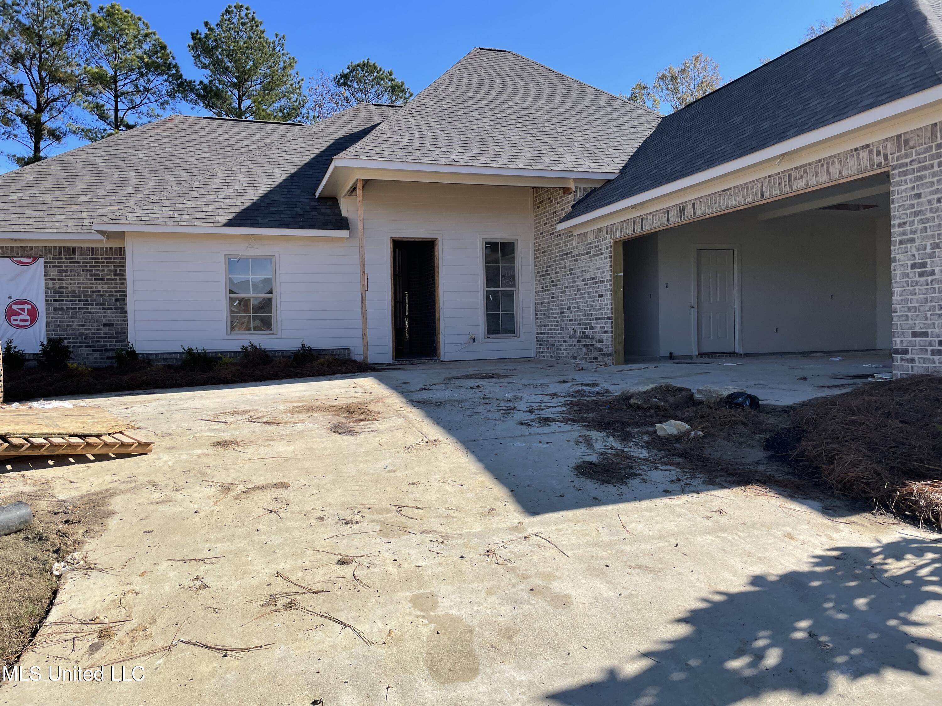 1403 Rudder Way Brandon, MS 39047 - Photo 2 of 9 IMG_6086