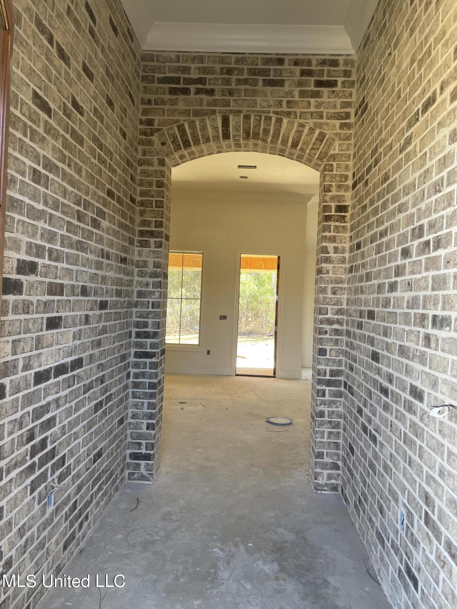1403 Rudder Way Brandon, MS 39047 - Photo 3 of 9 IMG_6087