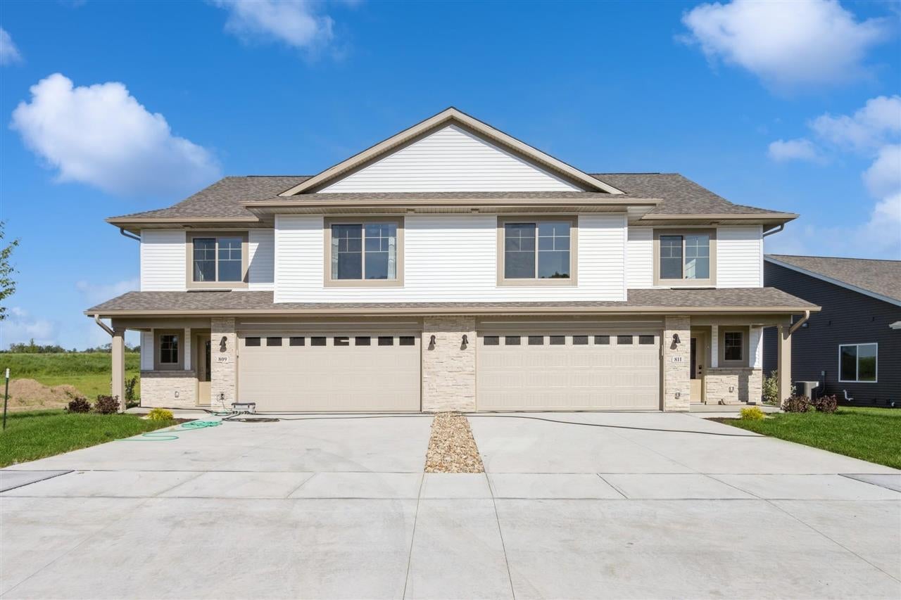 809 High Rdg Trail Solon, IA 52333 - Photo 4 of 37 Gallery Image 4