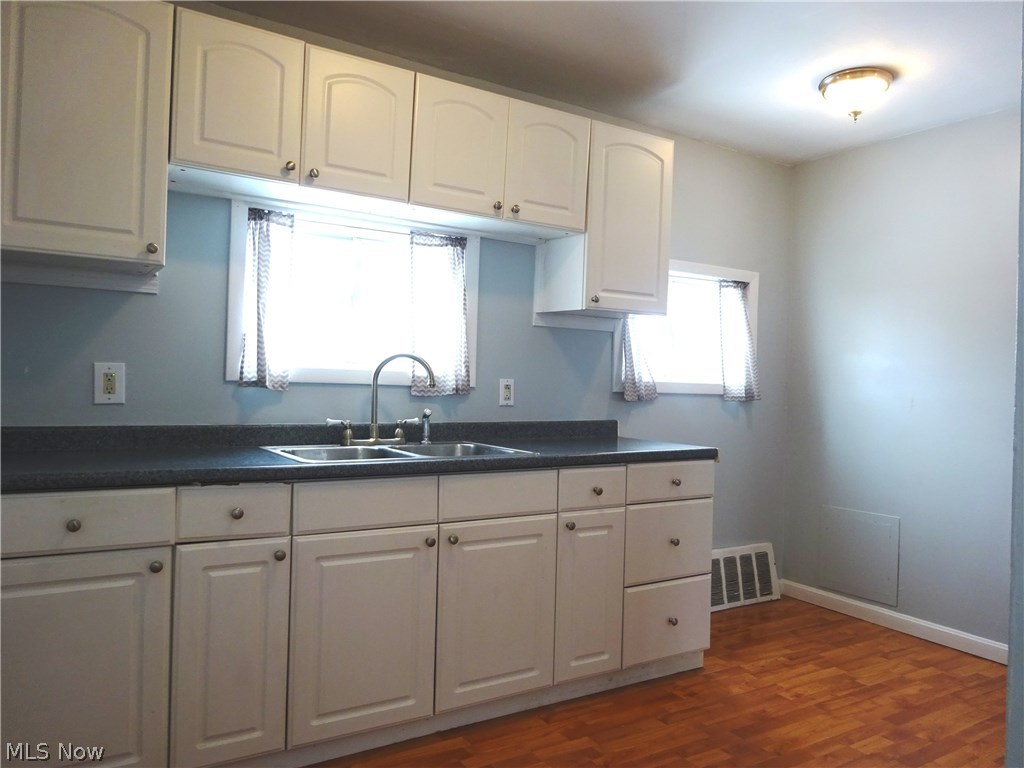 1621 Mapledale Road Wickliffe, OH 44092 - Photo 5 of 8 Kitchen: 2nd view