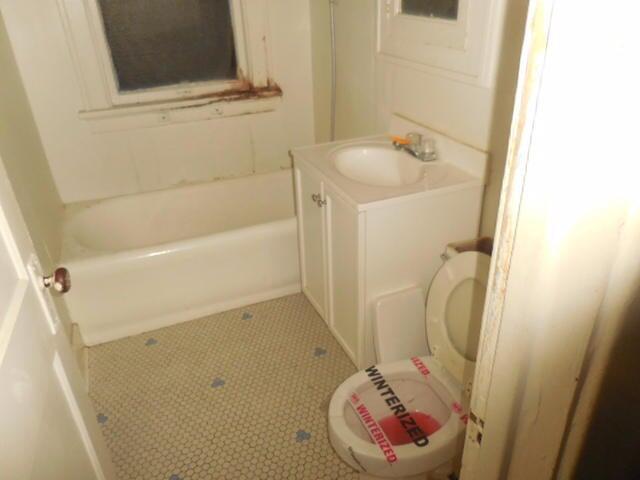 3748 North 17th Street Milwaukee, WI 53206 - Photo 4 of 5 n 17 low bth