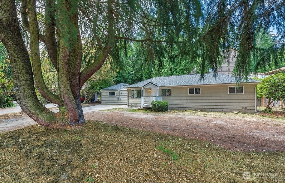 22910 Edmonds Way Edmonds, WA 98020 - Photo 17 of 23