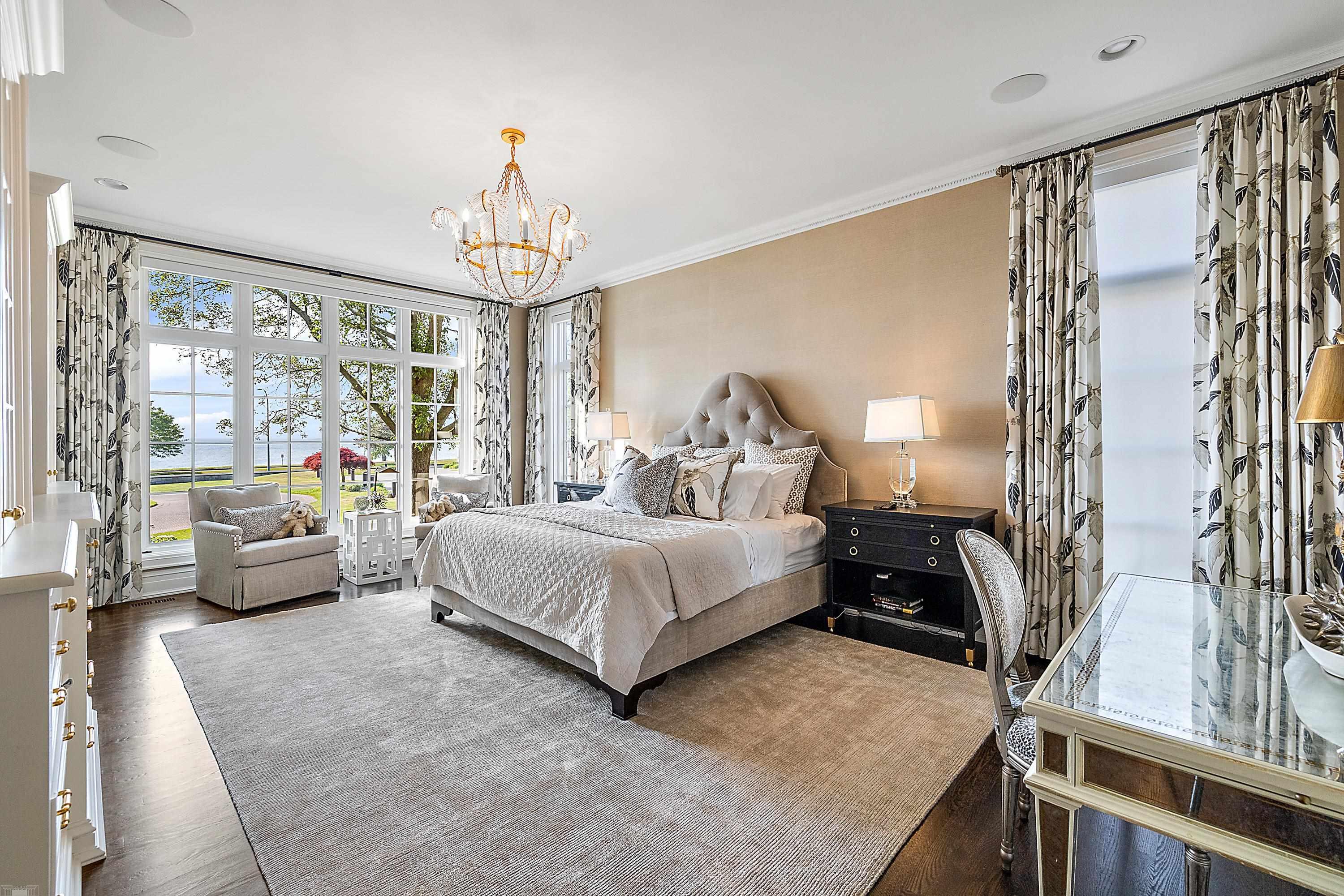 505 Lake Shore Road Grosse Pointe, MI 48236 - Photo 42 of 99 50112077-36.JPG