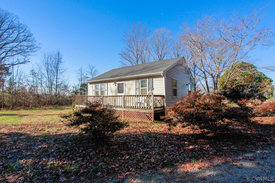 3216 Lowry Road Columbia, VA 23038 - Photo 3 of 16