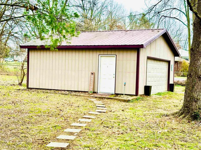 $472,000 | 314 West North Street, Boonville, IN 47601