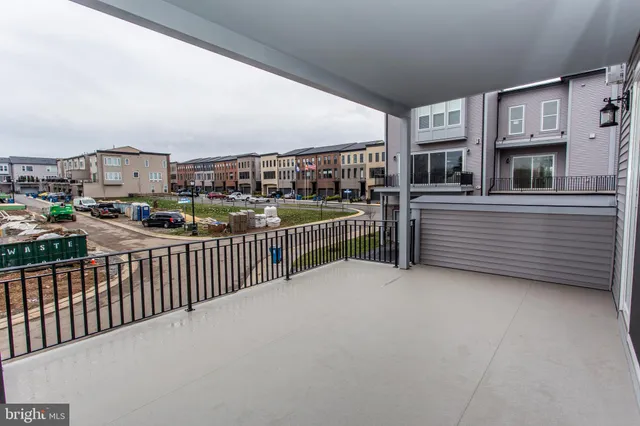 $3,600 | 23187 Hampton Oak Terrace, Brambleton, VA 20148