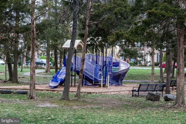 $3,600 | 23187 Hampton Oak Terrace, Brambleton, VA 20148