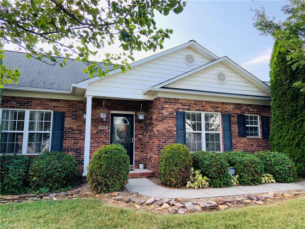 504 Barnsdale Ridge Road Kernersville, NC 27284 - Photo 1 of 29 Gallery Image 1
