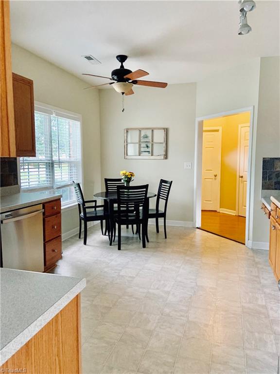 504 Barnsdale Ridge Road Kernersville, NC 27284 - Photo 6 of 29 Gallery Image 6