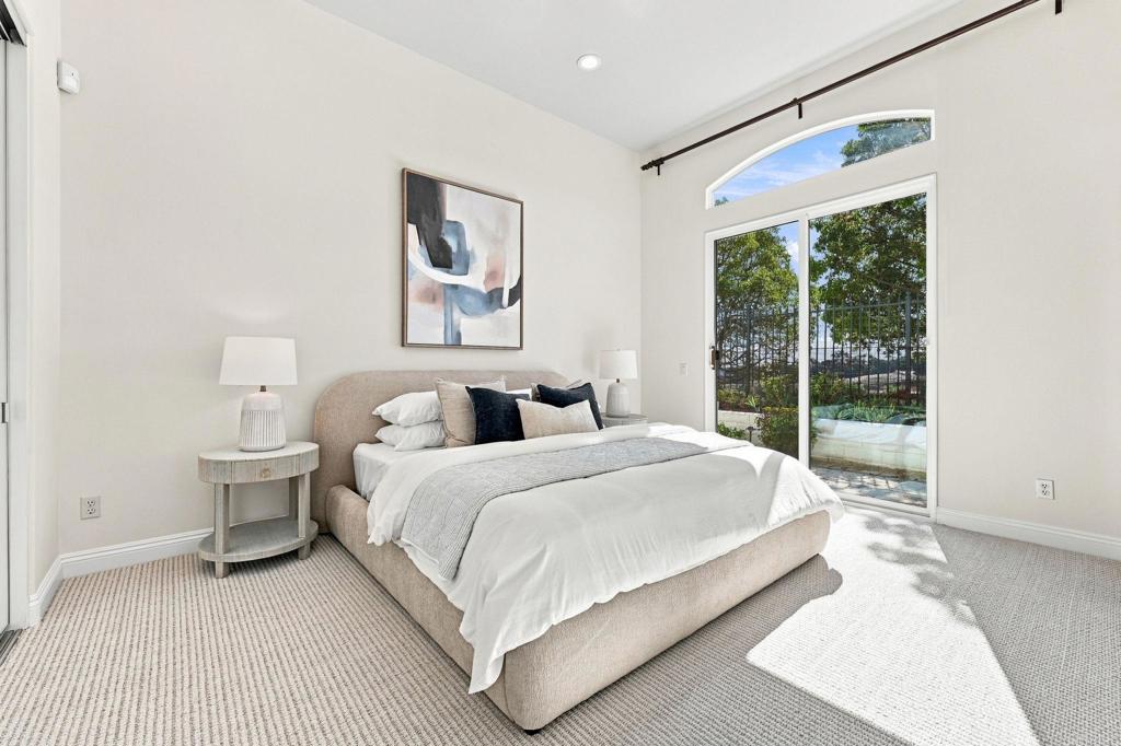 1745 Hummingbird Road Carlsbad, CA 92011 - Photo 48 of 75 Gallery Image 48