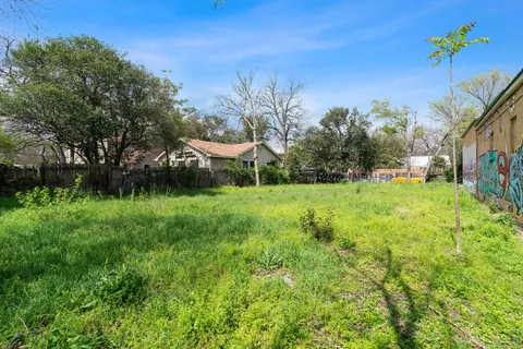 $480,000 | 604 West Oltorf Street, Austin, TX 78704