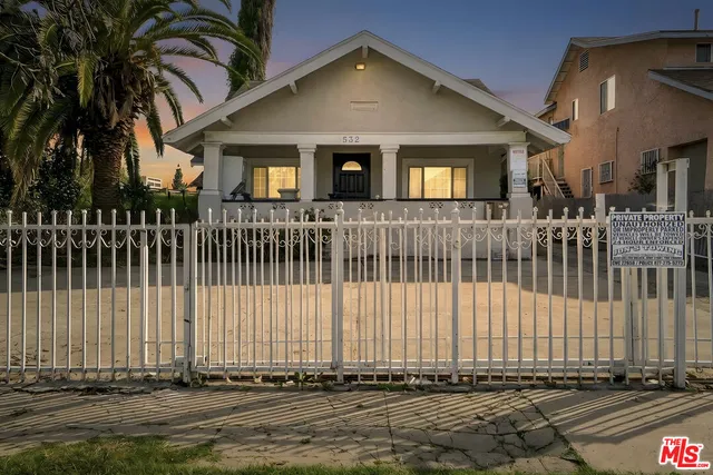 $1,450,000 | 532 North Berendo Street, Los Angeles, CA 90004