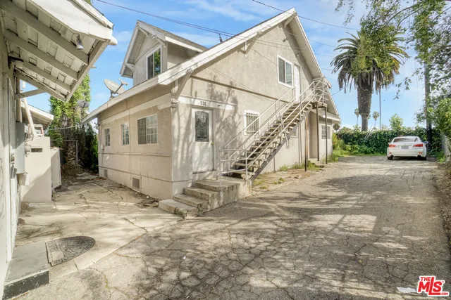 $1,450,000 | 532 North Berendo Street, Los Angeles, CA 90004